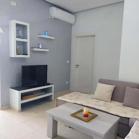 Sunny Apartment Golem (Tirana)